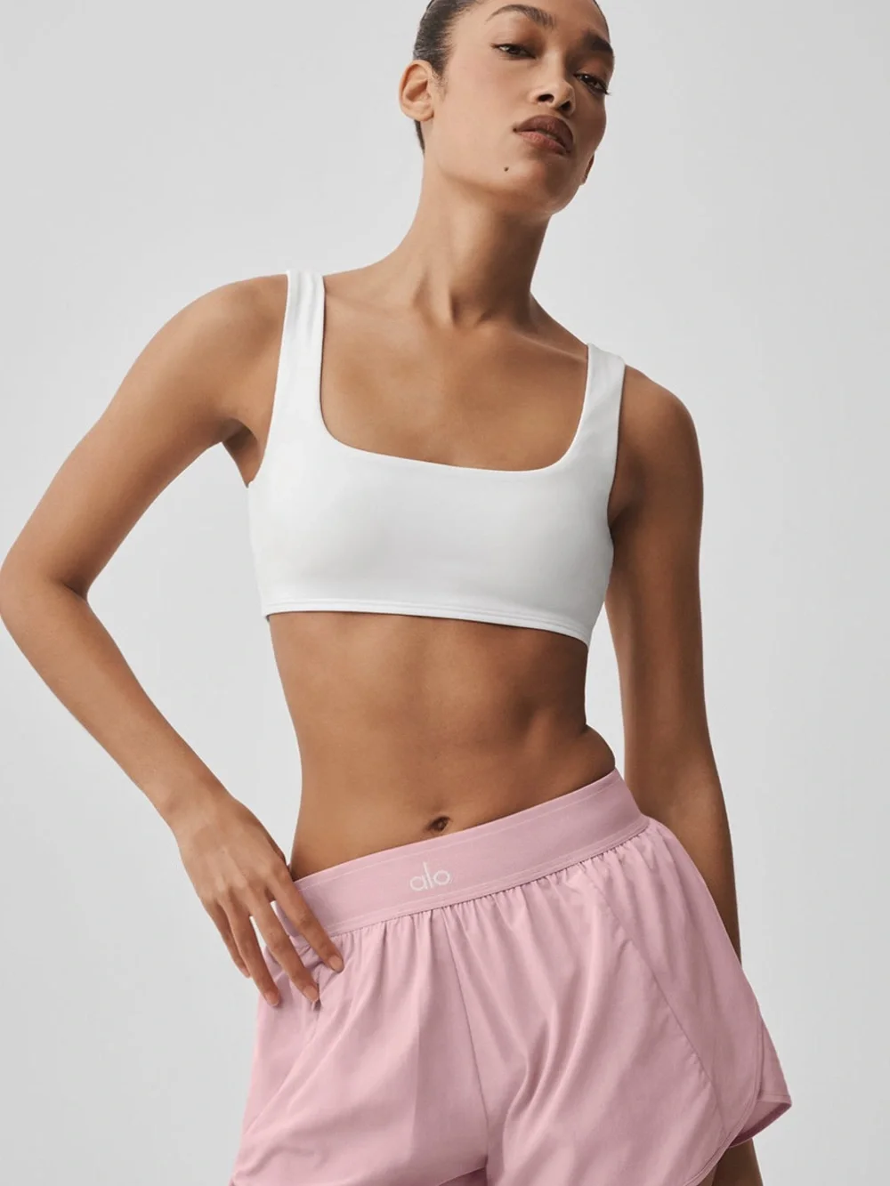 🆕🩷⚡️ALO Yoga ALO Softsculp Precision Bra White, size XS